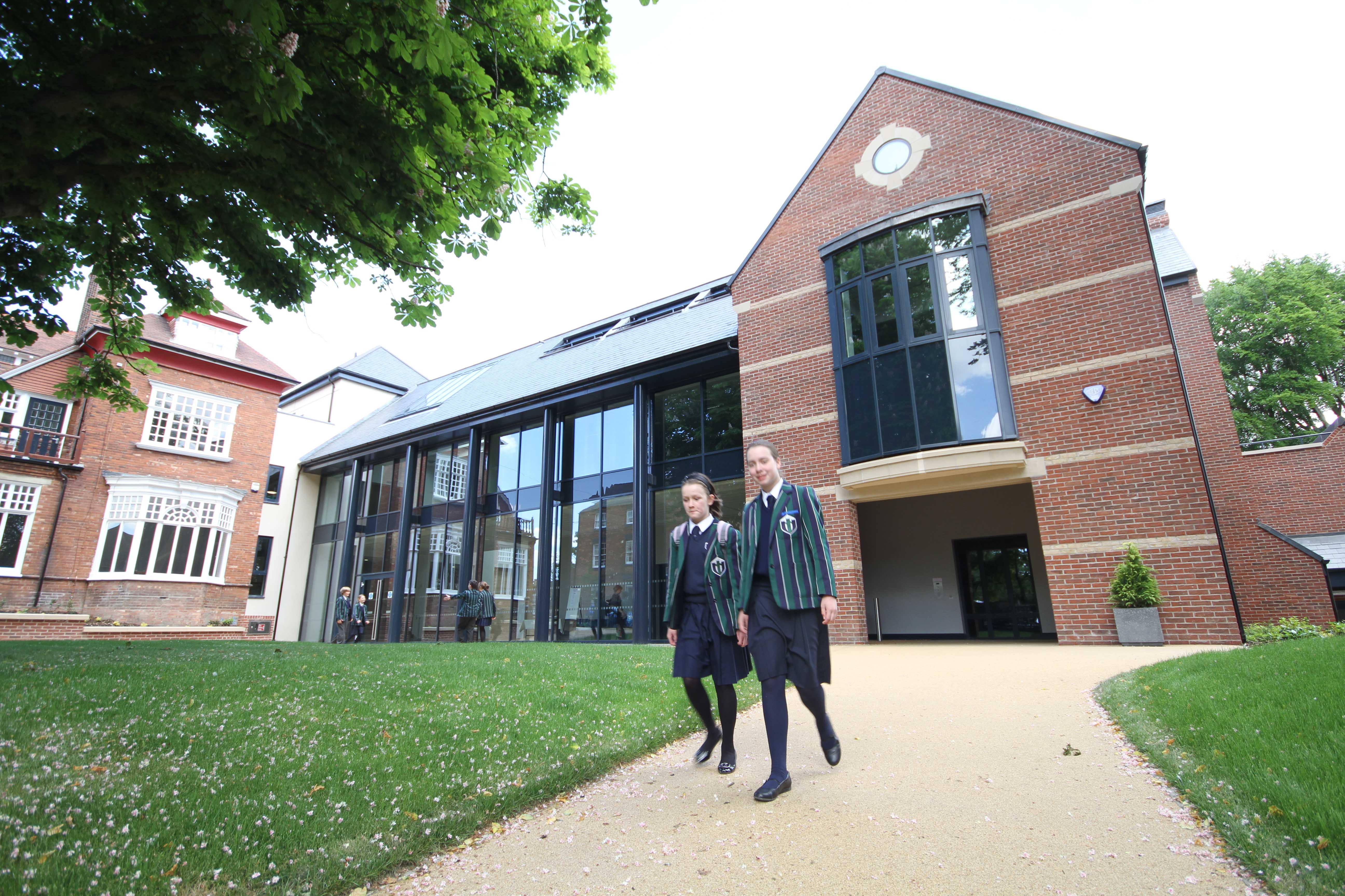 Lincoln Minster School
